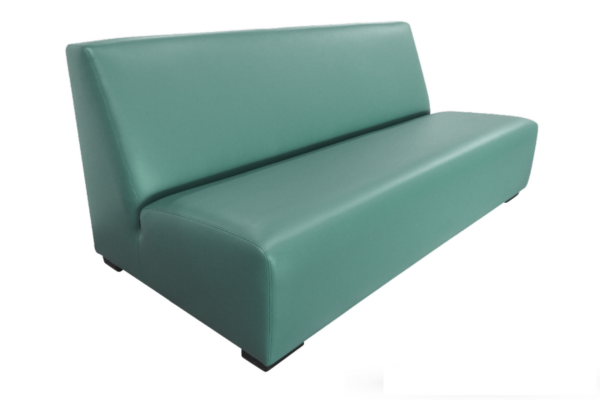 Baaslevert. BSO 1,5 zits bank – Leverbaar in 140 kleuren