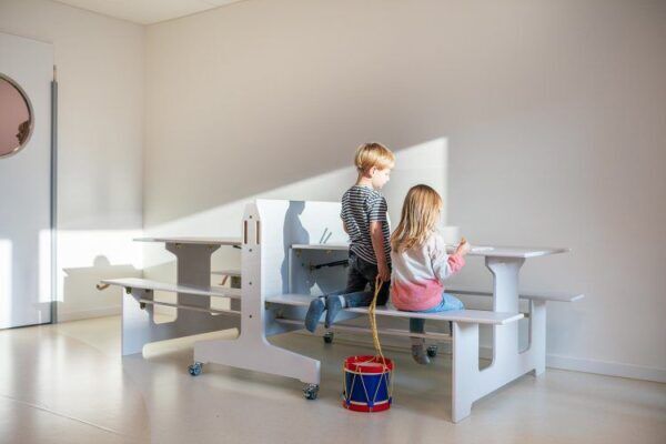 Dubbele wandtafel opklapbaar (6 – 10 jaar)