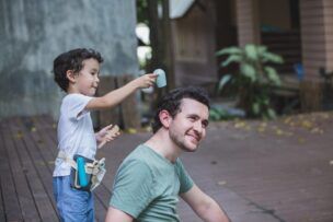 Plan Toys Houten Kappersset foto 2