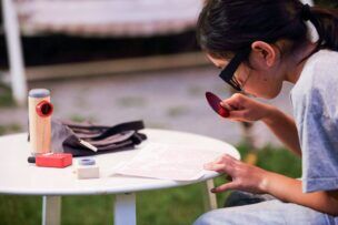 Plan Toys Houten Detective Set foto 2