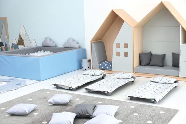 Kunststof Rustbed – Grijs