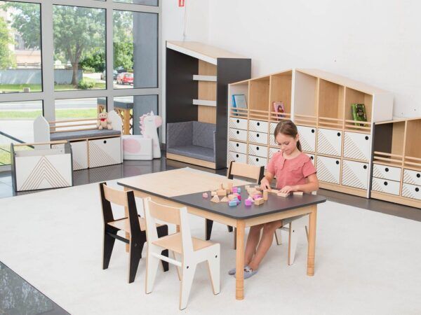 Davi kinderstoel Wit – Berken 26 cm hoog