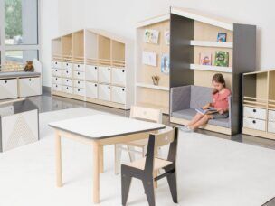 Davi Rusthuisje – Leeshoekje met kussen Rechts foto 2