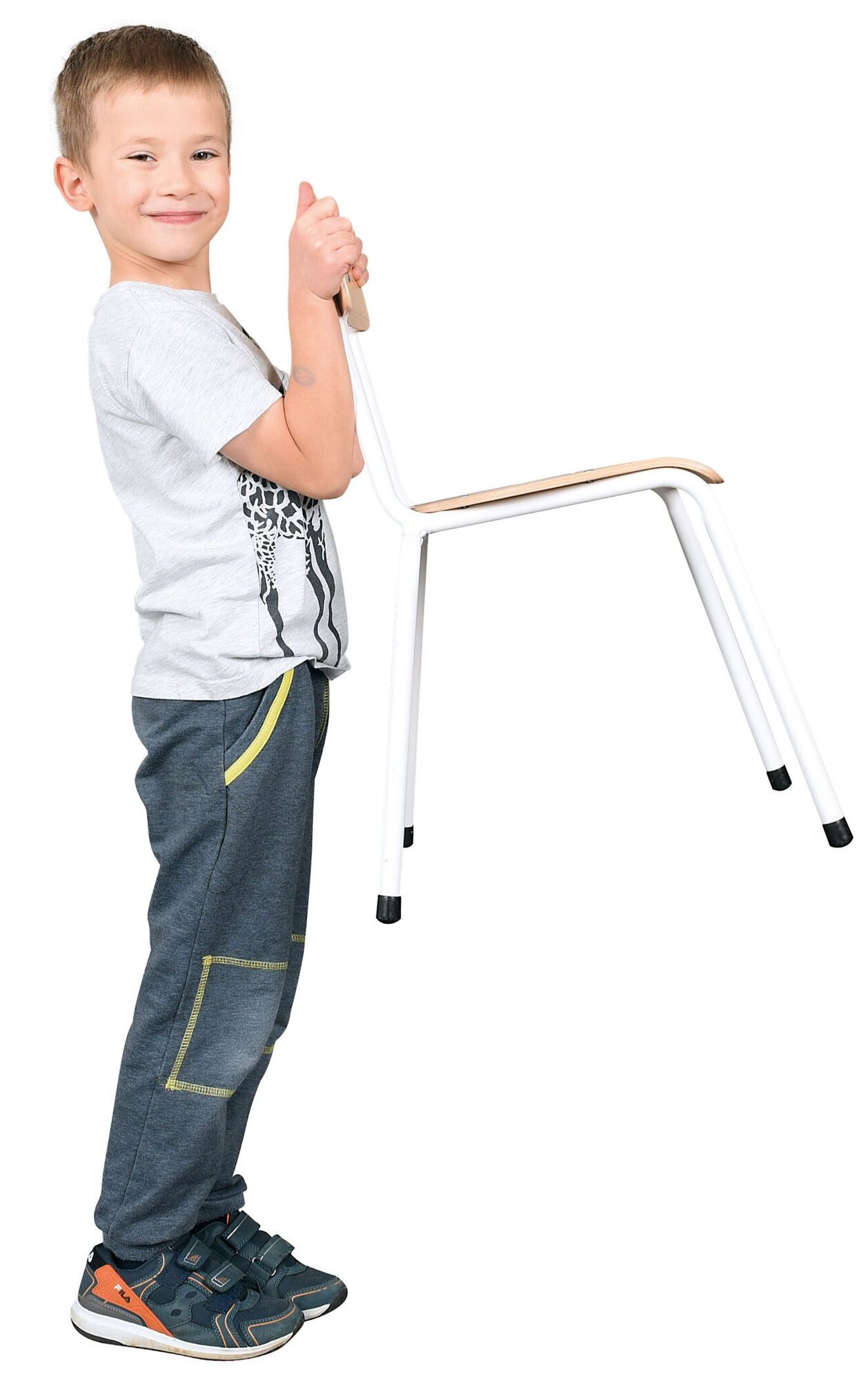 133535_b_16 Kleuterstoel