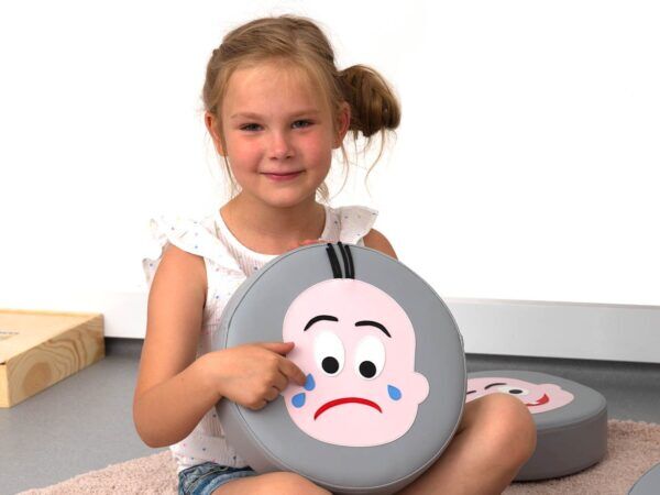 Set van 6 ronde zitkussens met Emoties