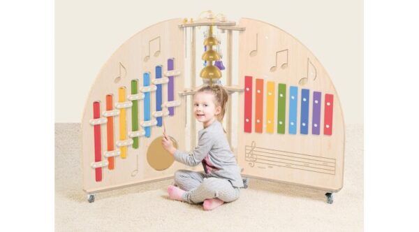 Houten Muziekeiland op wielen – 90,5 x 149 x 149 cm