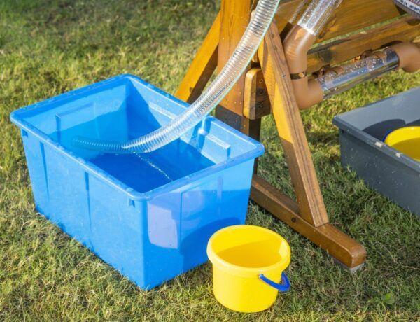 Buitenmuur Waterspeelbord