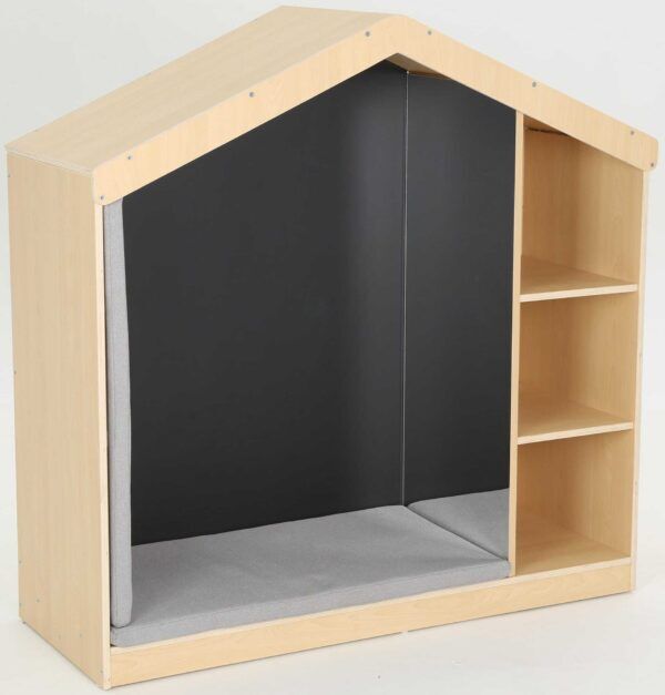 Cosy Speelhuisje met Krijtbord