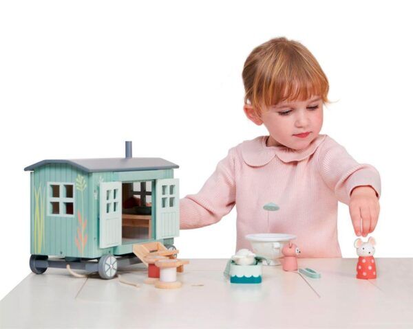 Tender Leaf Houten Herdershut met accessoires