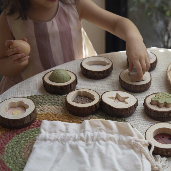 Guidecraft Natuur Voelen en Vinden – Set 24 stuks