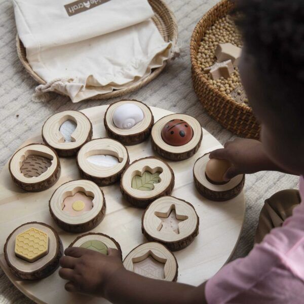 Guidecraft Natuur Voelen en Vinden – Set 24 stuks