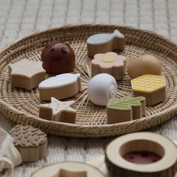 Guidecraft Natuur Voelen en Vinden – Set 24 stuks