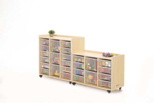 Vakkenkast met 12 kleine en 3 grote bakken