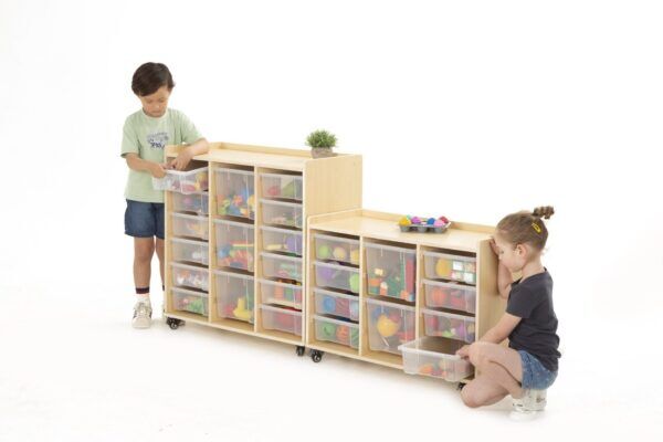 Vakkenkast met 12 kleine en 3 grote bakken