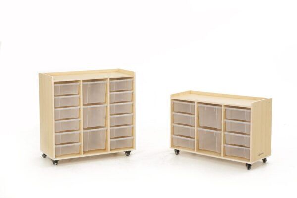 Vakkenkast met 12 kleine en 3 grote bakken