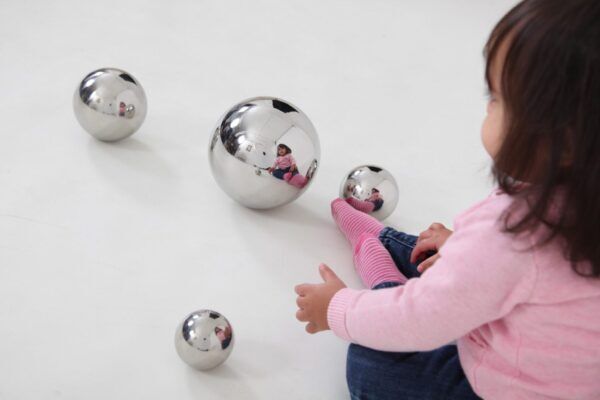 Tickit Zintuigelijk Reflecterende Ballen Zilver – 4 stuks