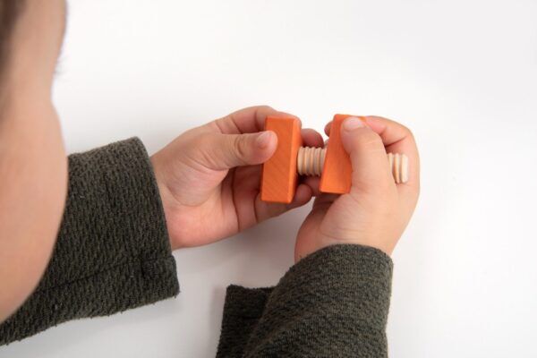 Tickit Regenboog houten moeren en bouten – 21 stuks