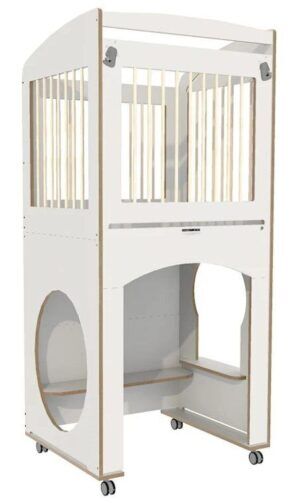 Hoge box met spijlen verrijdbaar – Wit