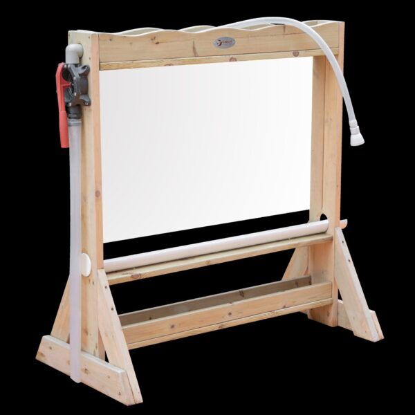 Houten Schildersezel voor buiten met Waterpomp