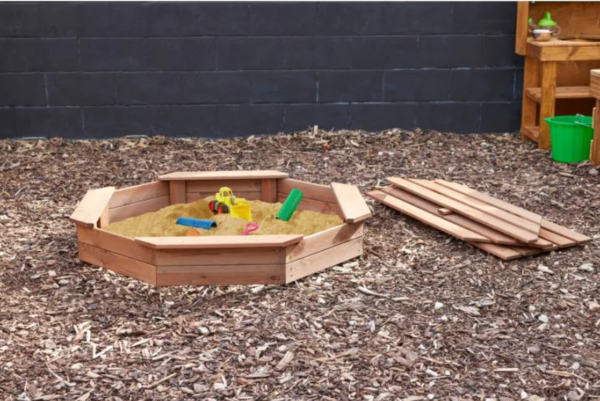 Achthoekige Zandbak met Deksel